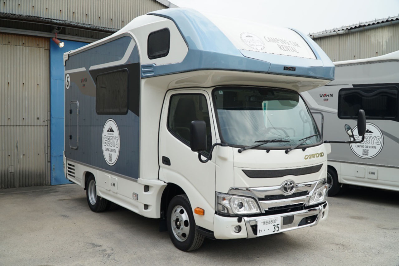 トヨタ　カムロード 5号車 ヴォーンDC