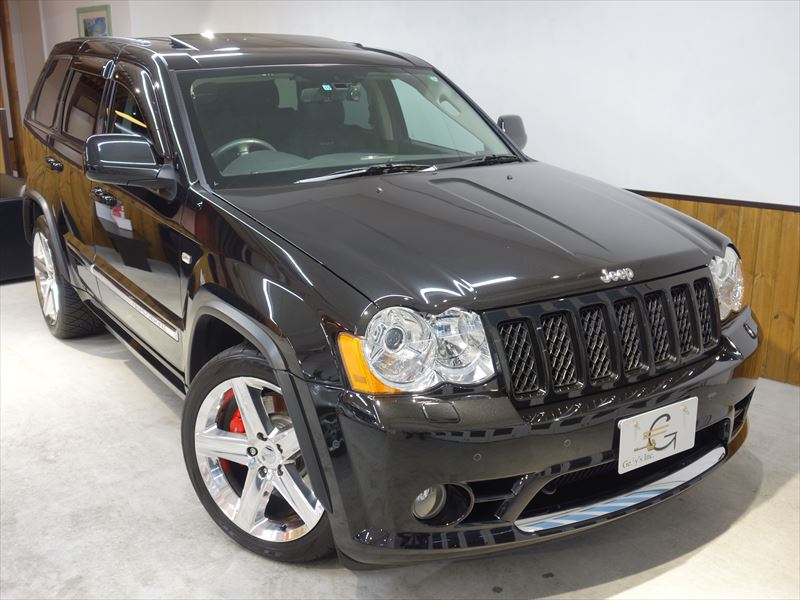 入庫情報 10年 ｊｅｅｐ グランドチェロキー ｓｒｔ８ ｈｄｄナビｔｖ ｍａｇｎａｆｌｏｗマフラー ディーラー車が入庫致しました 東京都世田谷区ge3y S株式会社 ジェミーズ 新車 中古車 カスタムならお任せください