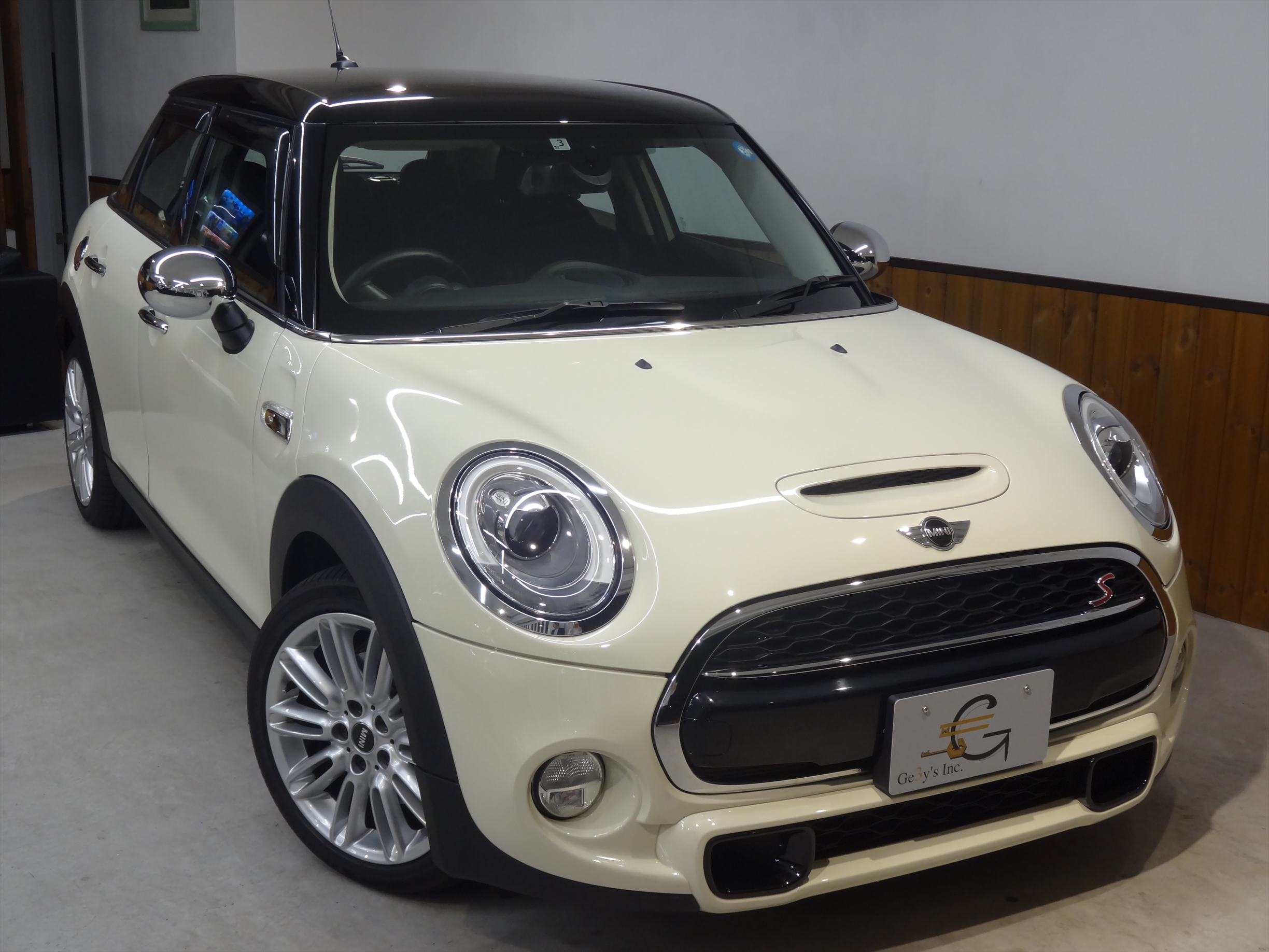 ｍｉｎｉ 東京都世田谷区ge3y S株式会社 ジェミーズ 新車 中古車 カスタムならお任せください