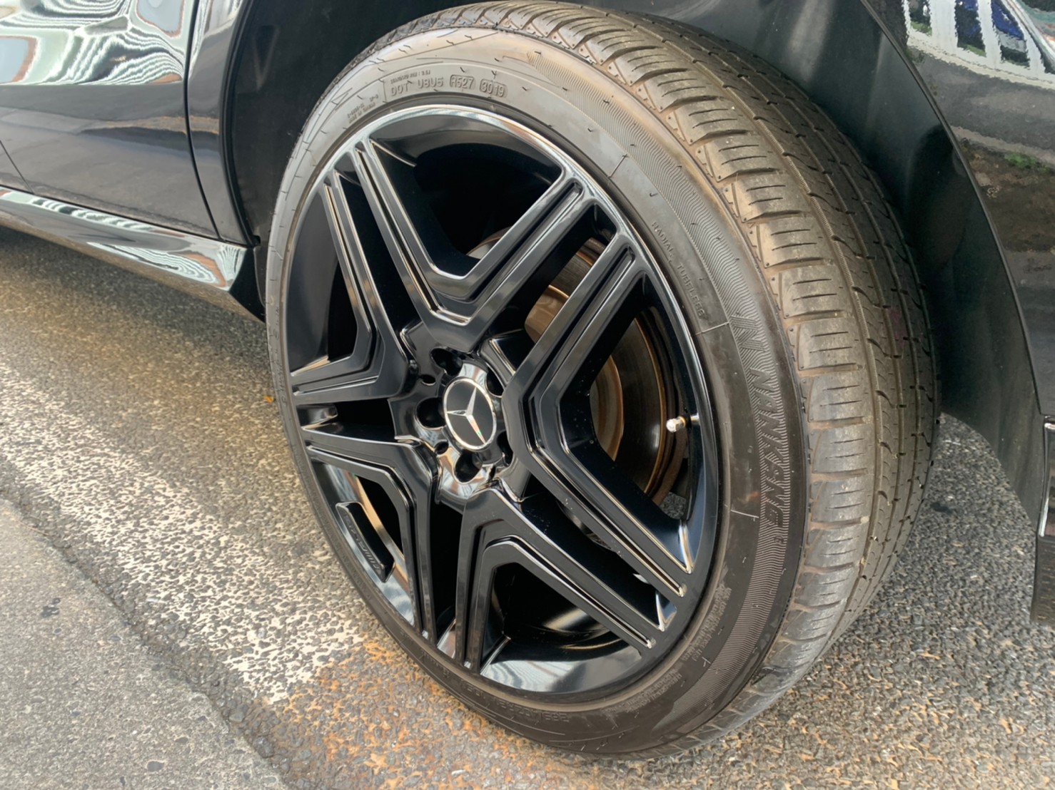 AMG GT4ドアクーペ スタッドレスセット19インチ 特別セール中 - おもちゃ AMG GT4ドアクーペ スタッドレスセット19インチ 特別セール中 - おもちゃ