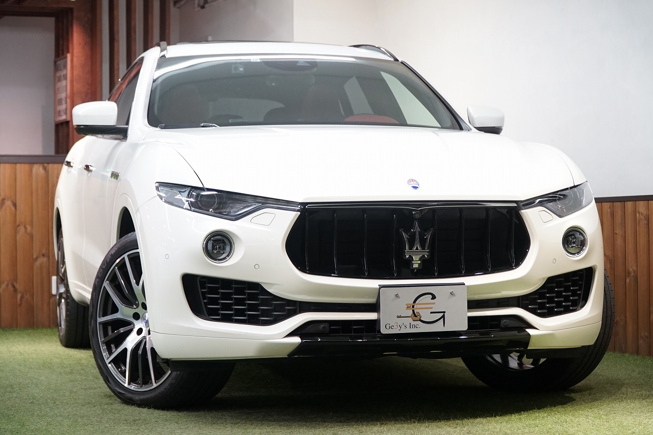 マセラティ　レヴァンテ　リアブレーキパッド Maserati 車部品