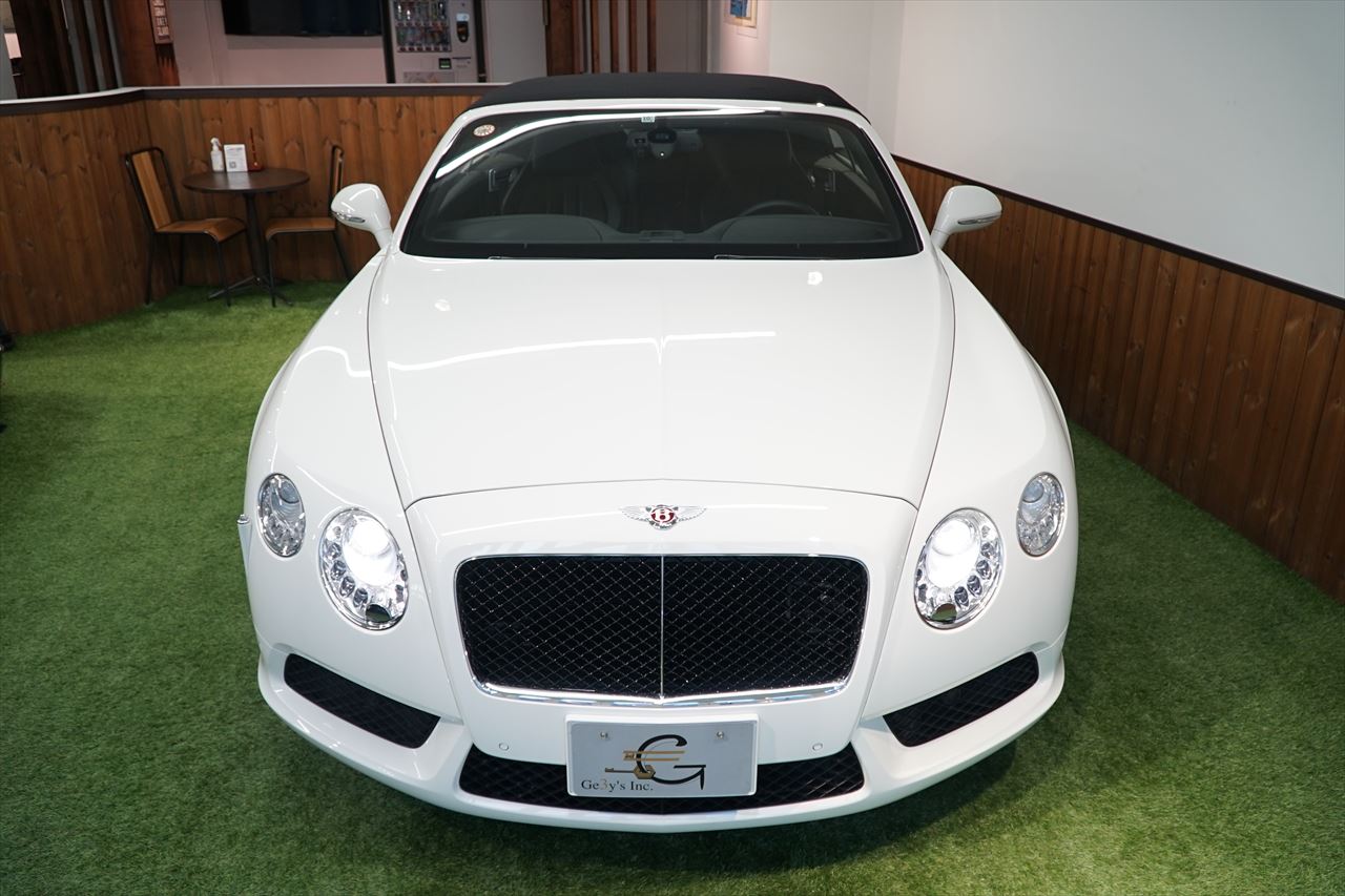 物品 HAMANN BENTLEY Continental GT フロアマットセット LHD