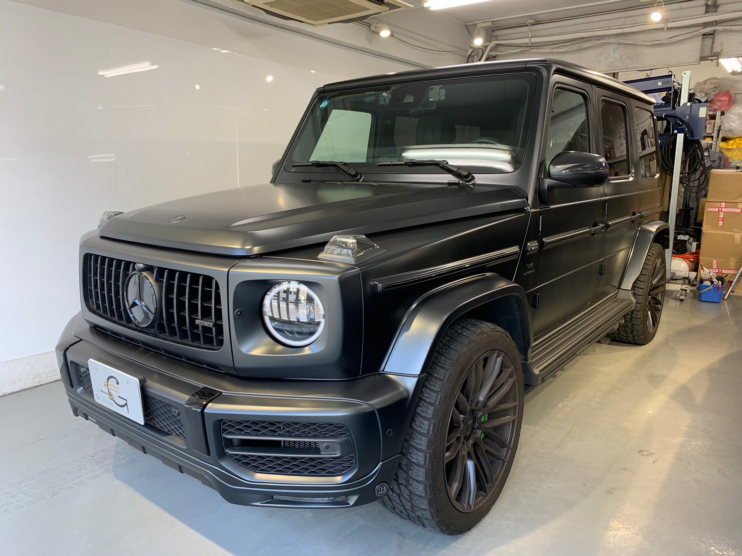 メルセデスＡＭＧ Ｇ６３の純正ブレーキパッドをＫＳＰ