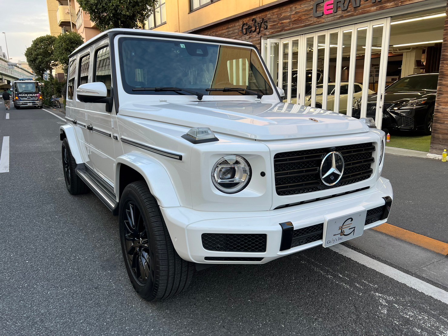 メルセデスベンツAMG G63 オレンジ　 1/18ミニカー未展示保管品